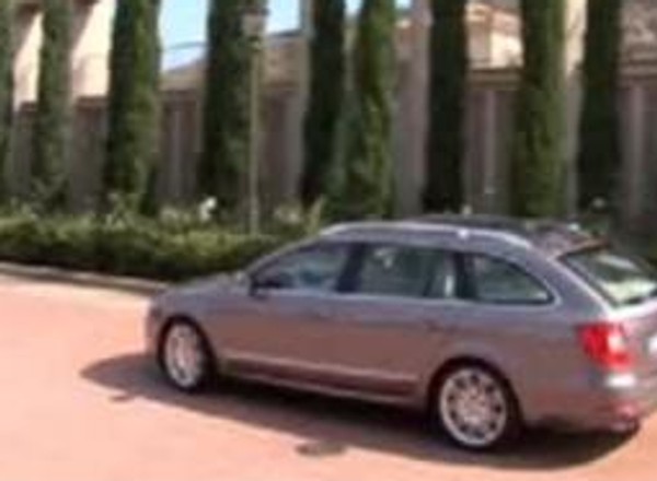 Skoda Superb Combi - MegaKombi dla rodziny