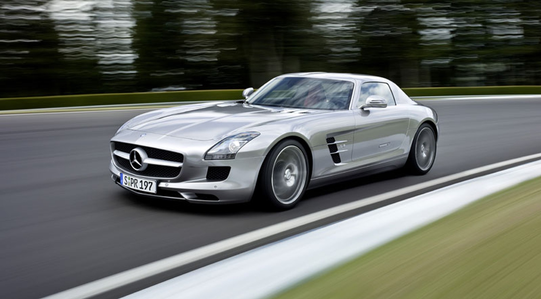 Mercedes-Benz SLS: już do kupienia za 725 tys. zł