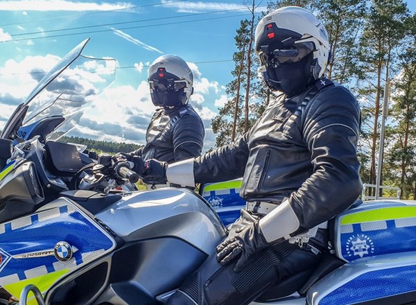 Rusza ogólnopolska akcja "Jednośladem bezpiecznie do celu". Policjanci będą wyjątkowo czujni