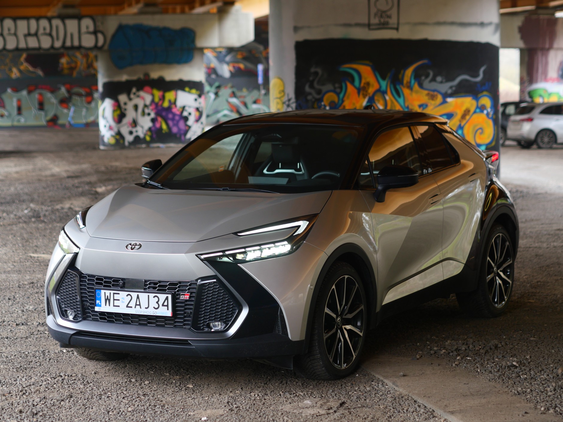 Toyota C-HR GR Sport 2.0 Hybrid DynamicForce 197 KM AWD-ie-CVT