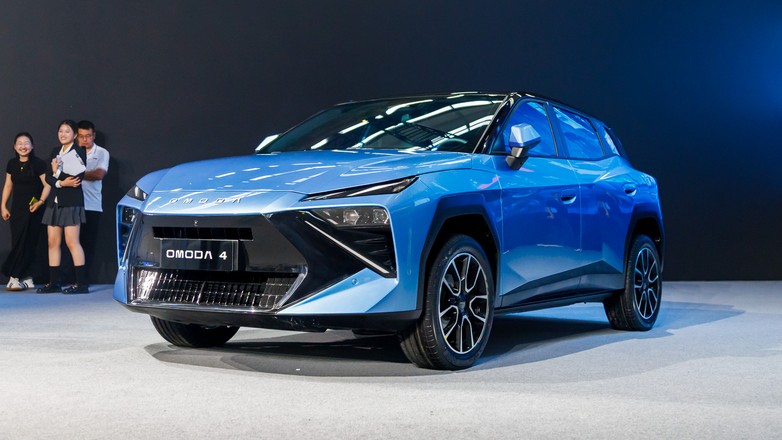 Omoda 4