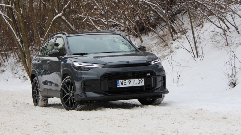 Toyota Corolla Cross 2.0 Hybrid GR Sport 