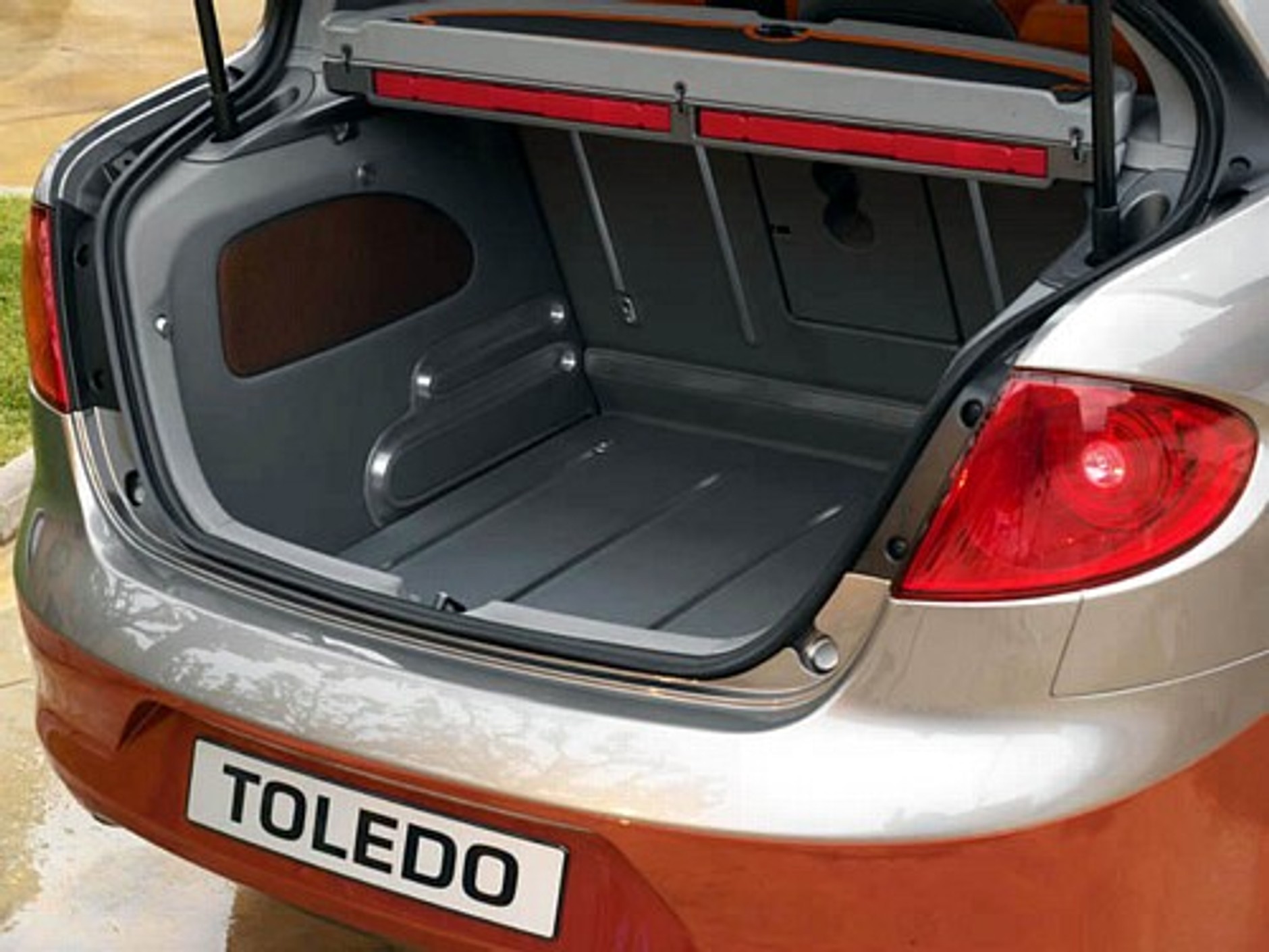 Salon w Madrycie - prezentacja nowego Toledo