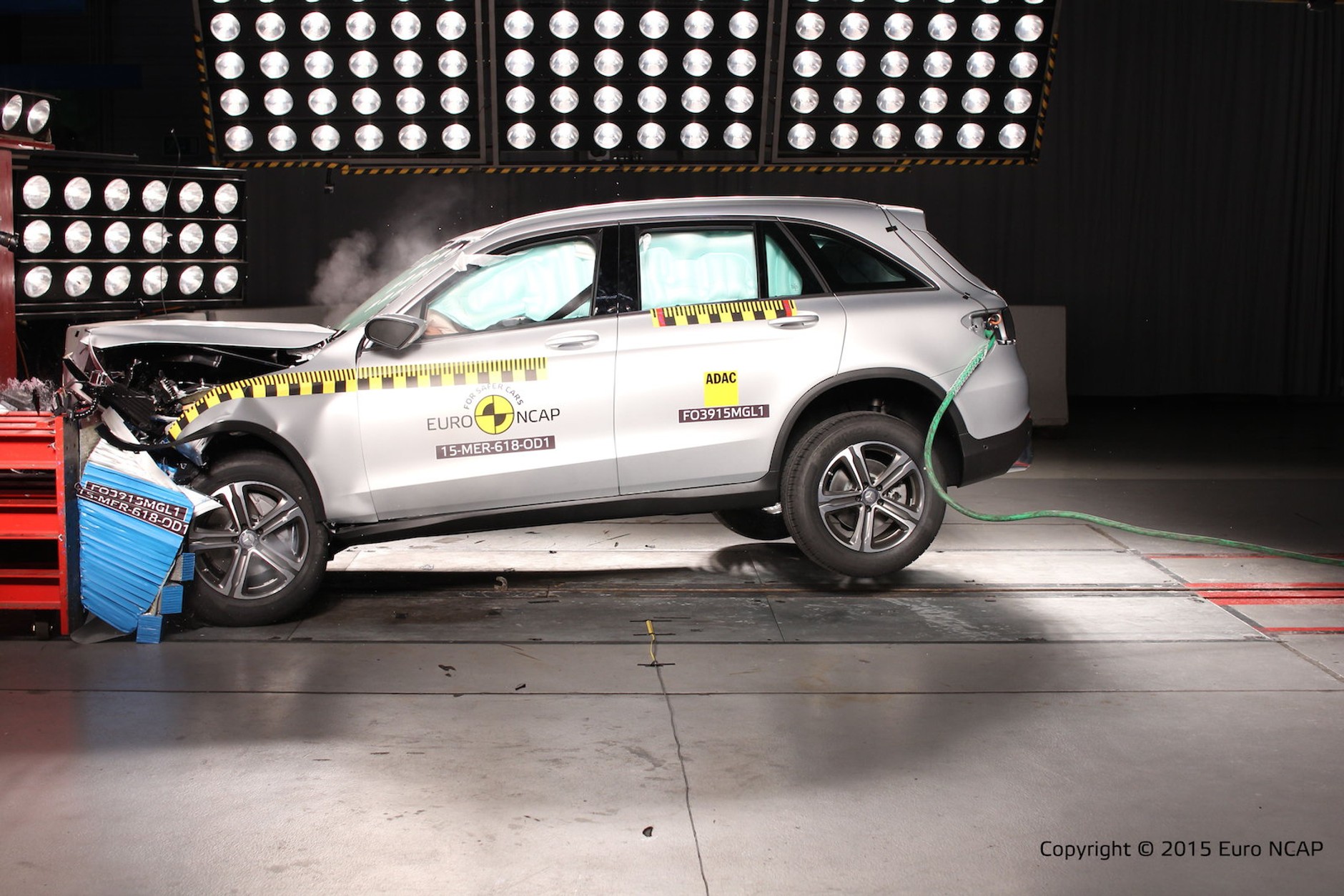 Mercedes GLC - test zderzeniowy