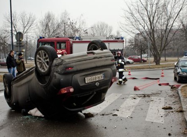 Rozbiłeś służbowe auto? Zobacz co Cię czeka...