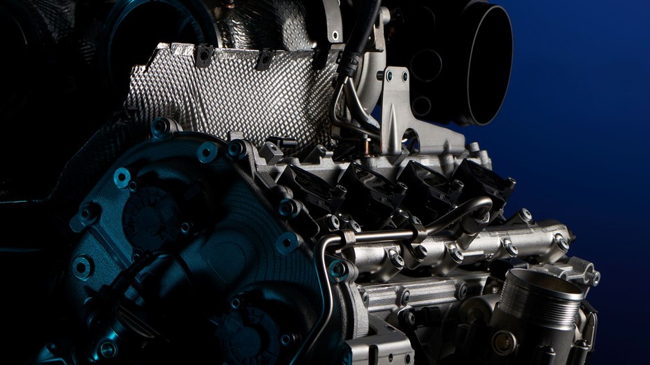 Lamborghini. PHEV z silnikiem V8