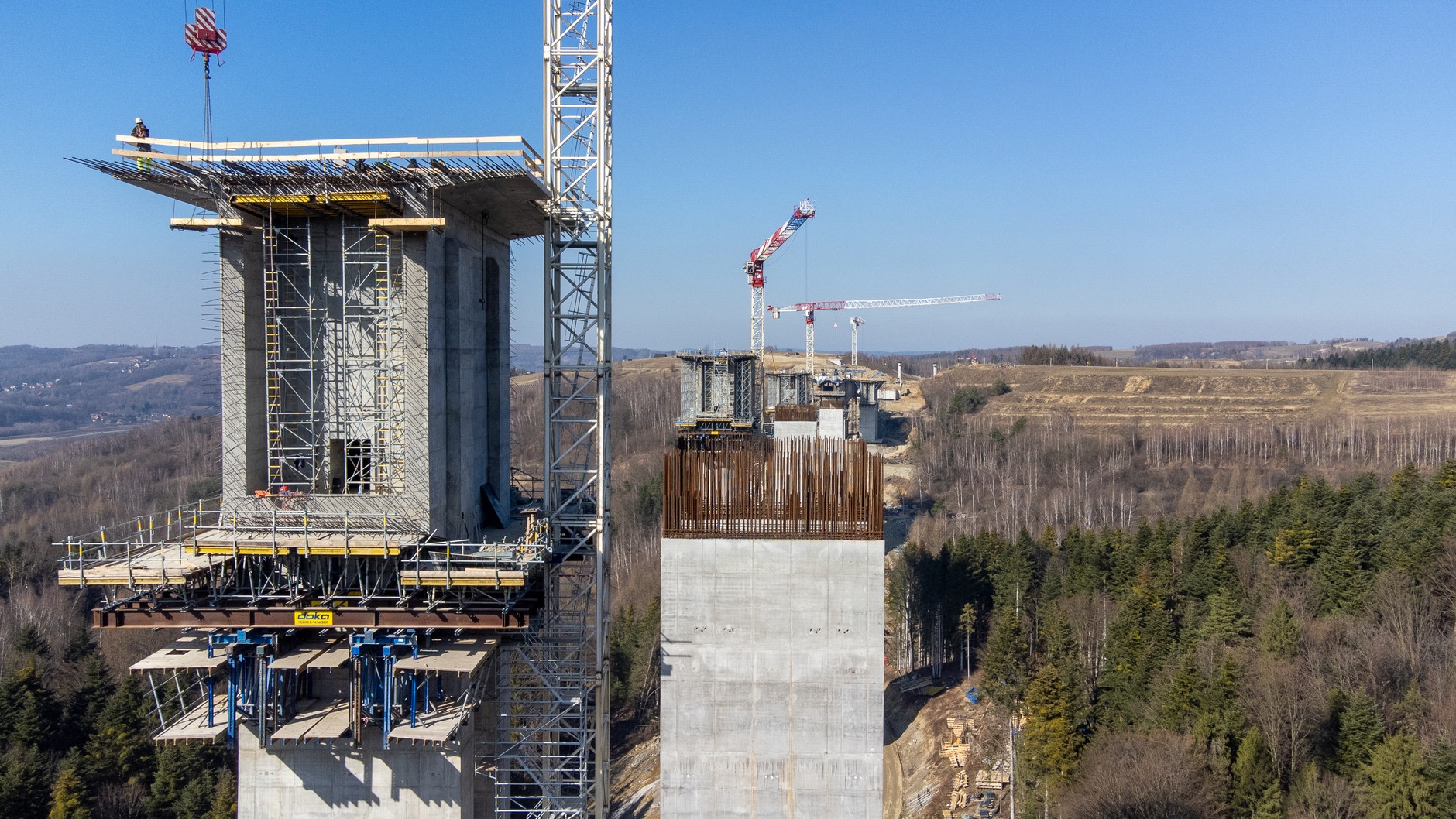 Budowa najwyższej estakady w Polsce w ciągu drogi S19