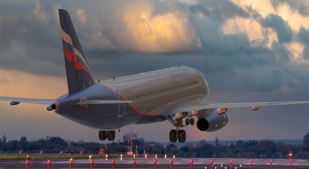 Rosyjski samolot Sukhoi Superjet 100 należący do Aerofłotu