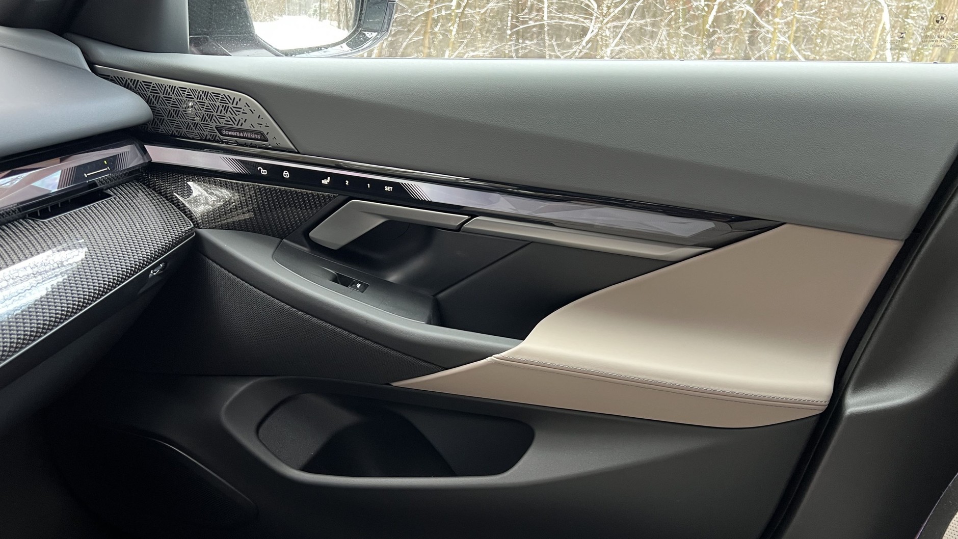 BMW serii 5 (ósma generacja; kod G60; wersja 550e xDrive)