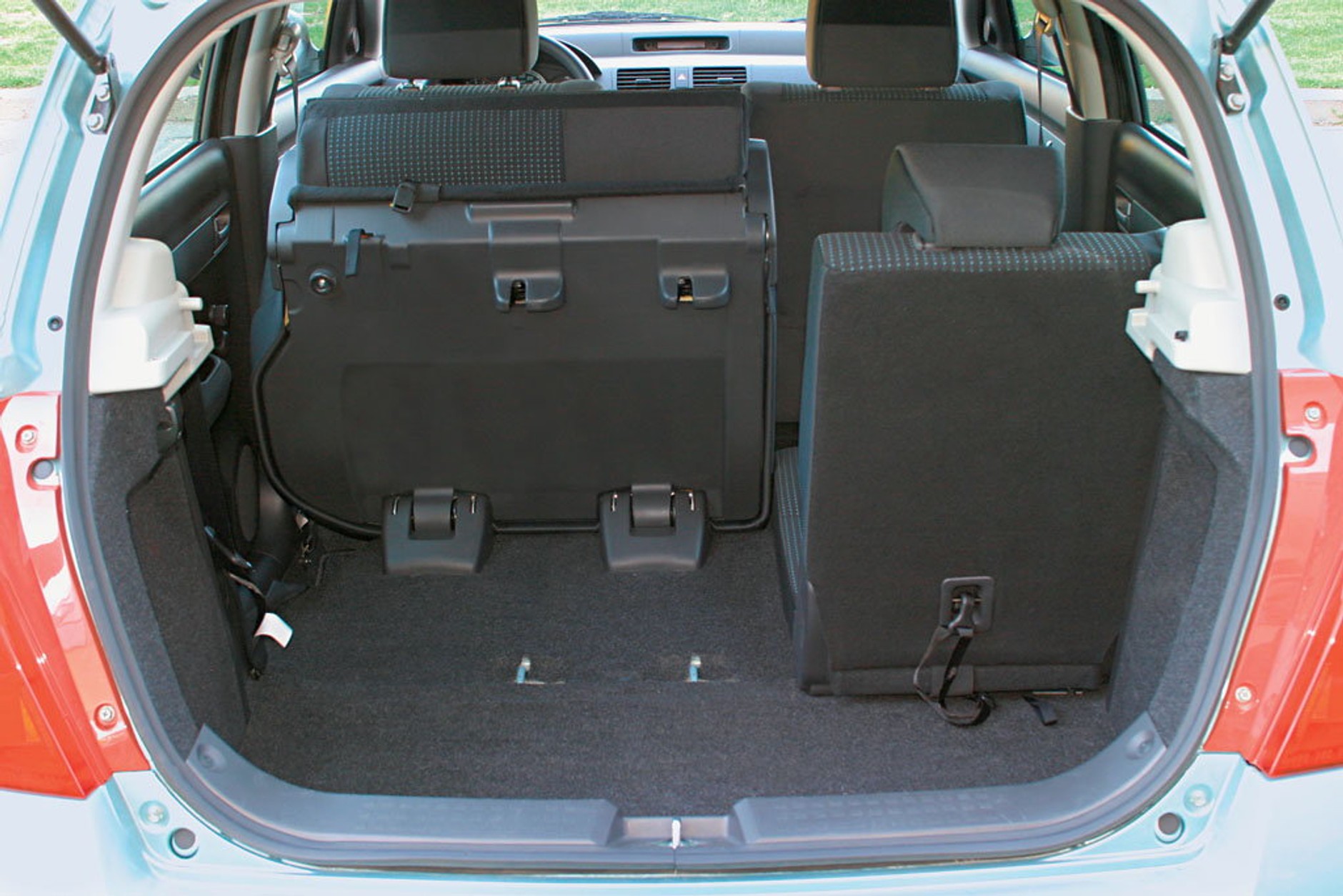 Suzuki Swift II - Niezła cena, styl i trwałość