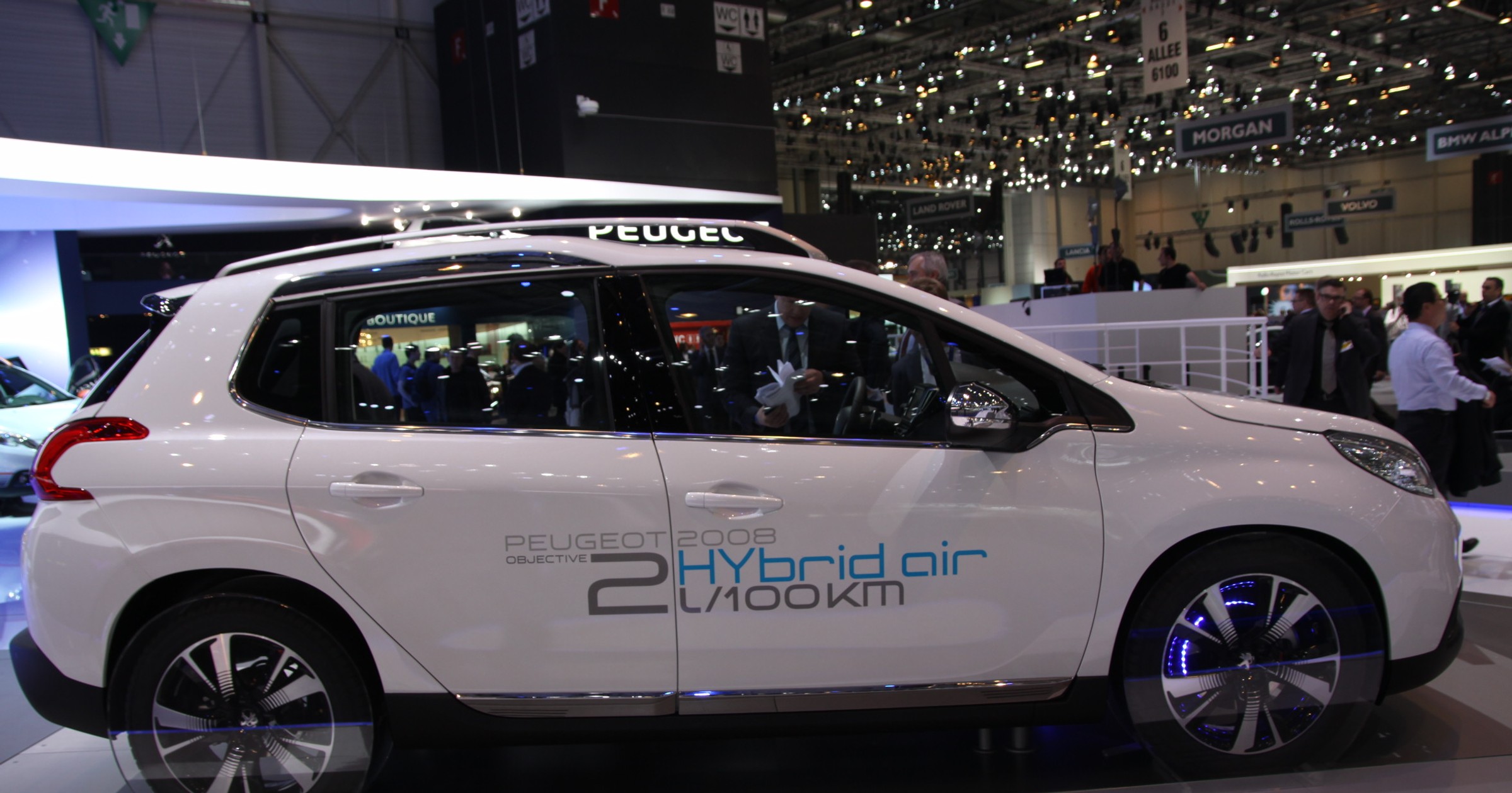 Peugeot Hybrid Air