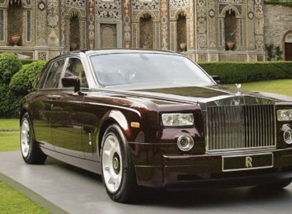 Będzie elektryczny Rolls Royce!