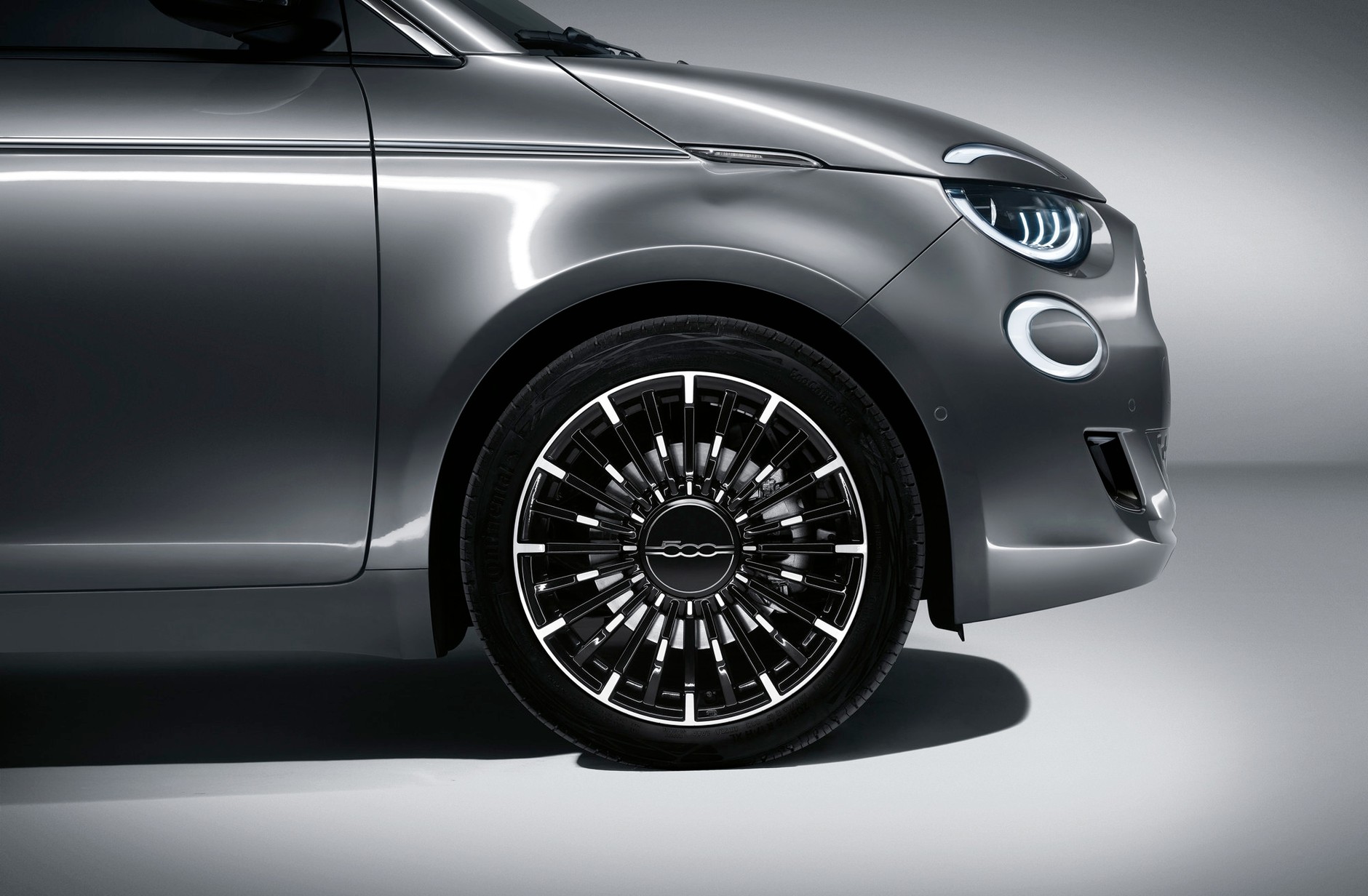 Fiat 500 la Prima – jedzie z prądem