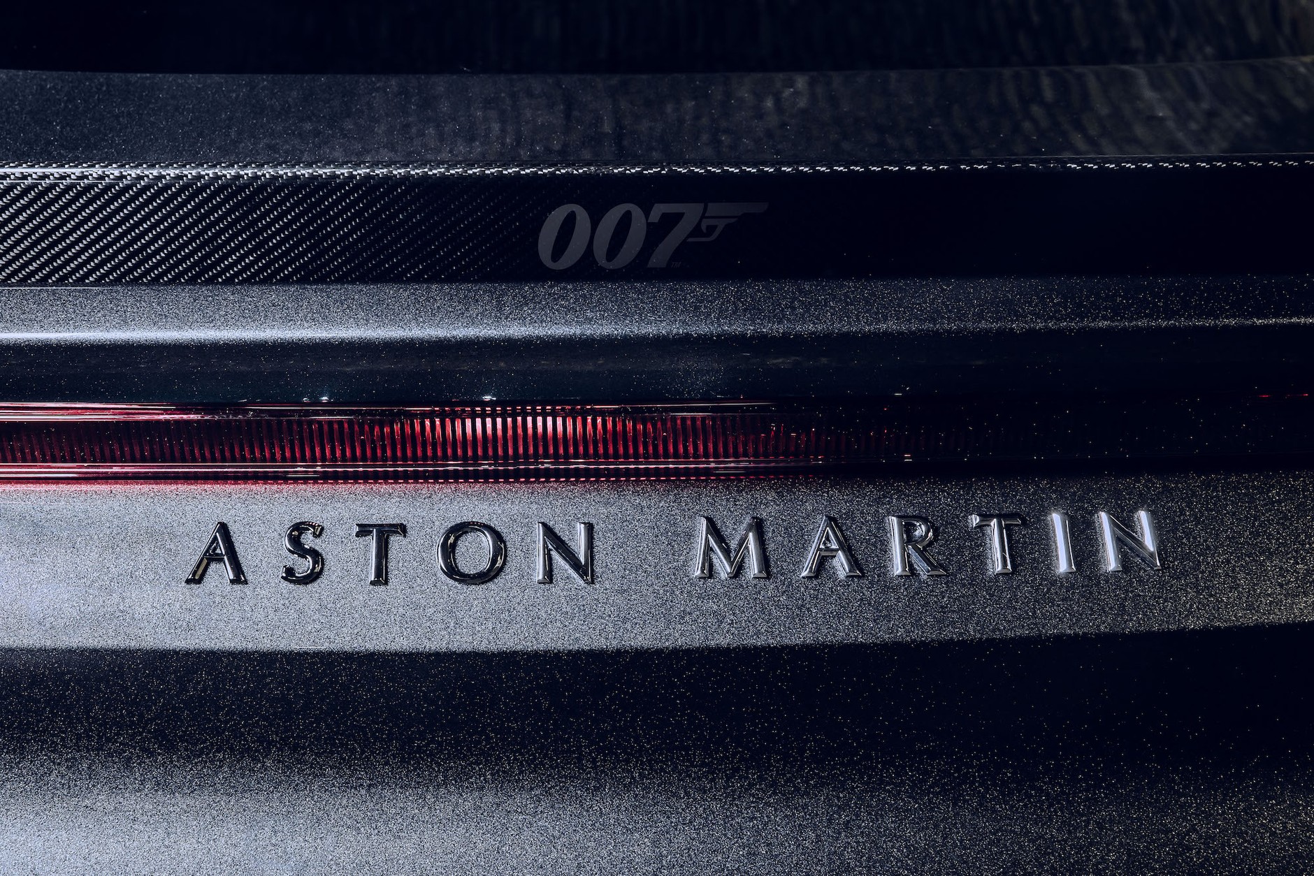 Aston Martin DBS Superleggera 007 Edition