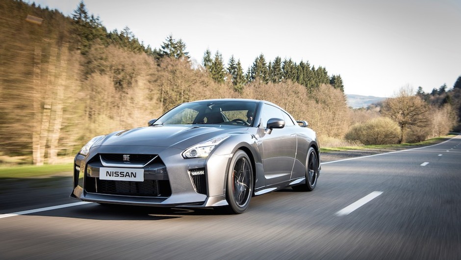 Nissan GT-R