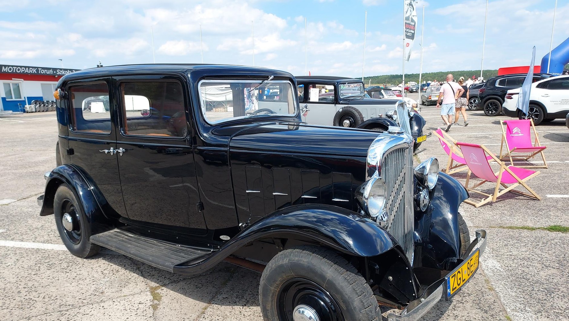 Zlot Citroenów w Toruniu. Model Rosalie 8 CV