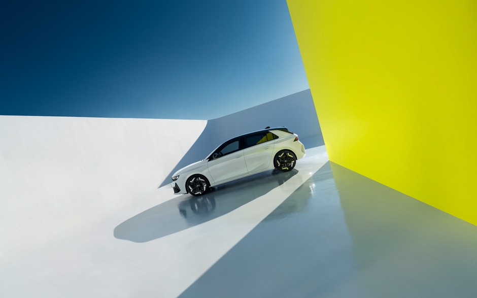 Opel Astra GSe
