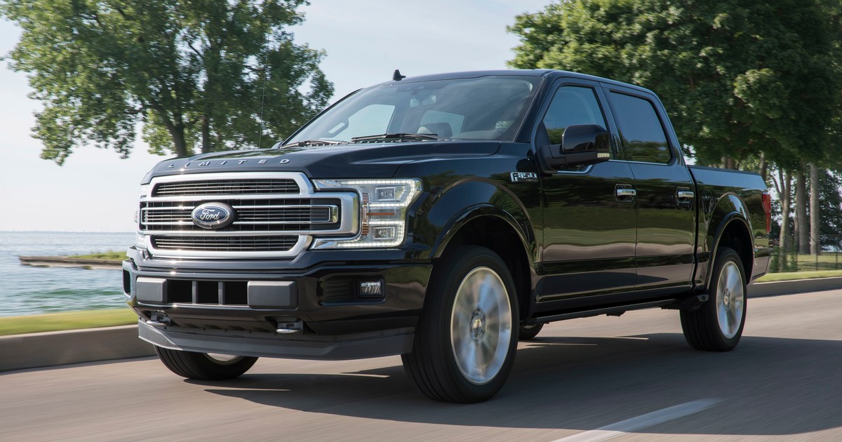 19FordF-150Limited 01 HR
