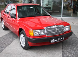 Do kupienia najsłynniejszy Mercedes 190 w Polsce!