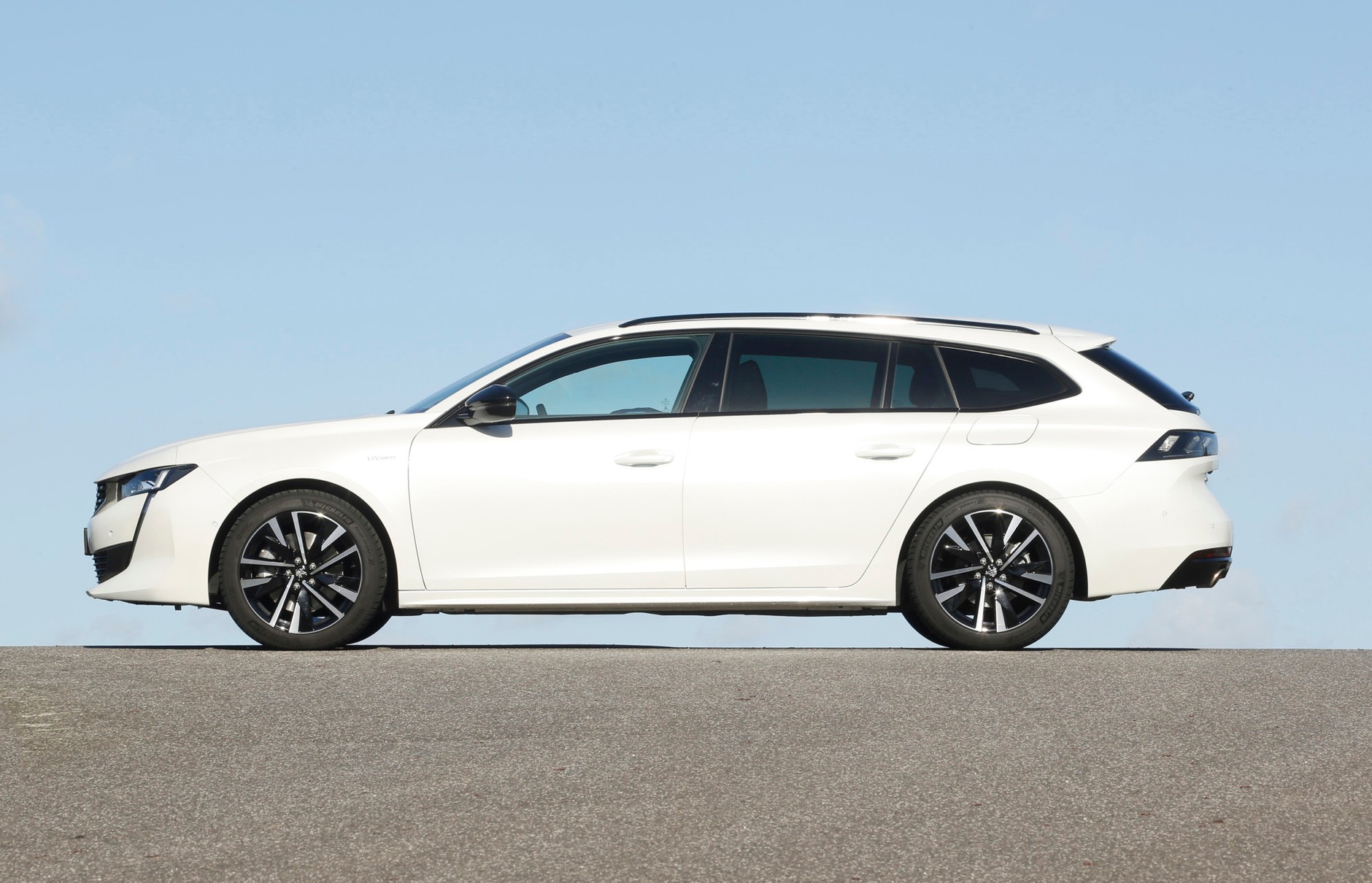 Porównanie: Peugeot 508 i Skoda Superb