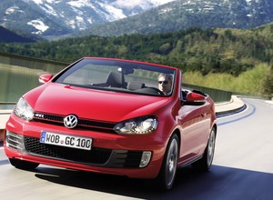 Volkswagen Golf GTI: targanie włosów w stylu GTI
