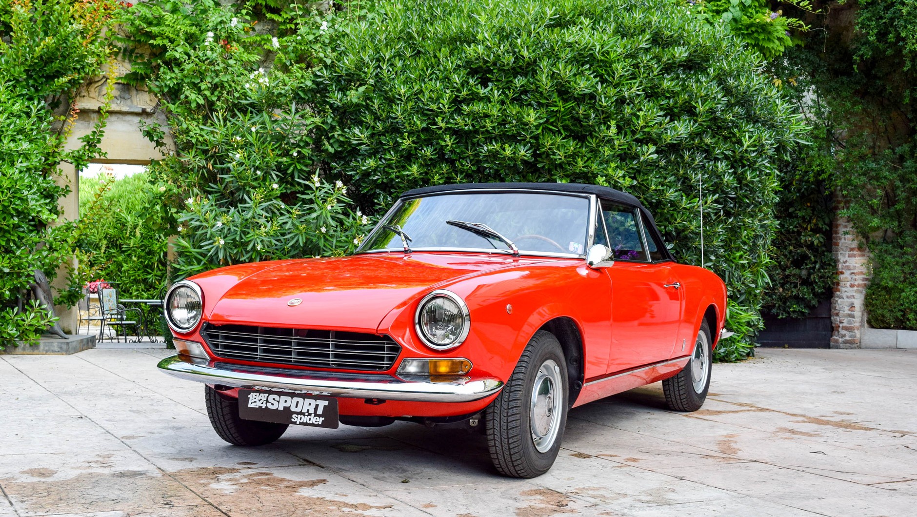 Fiat 124 Spider