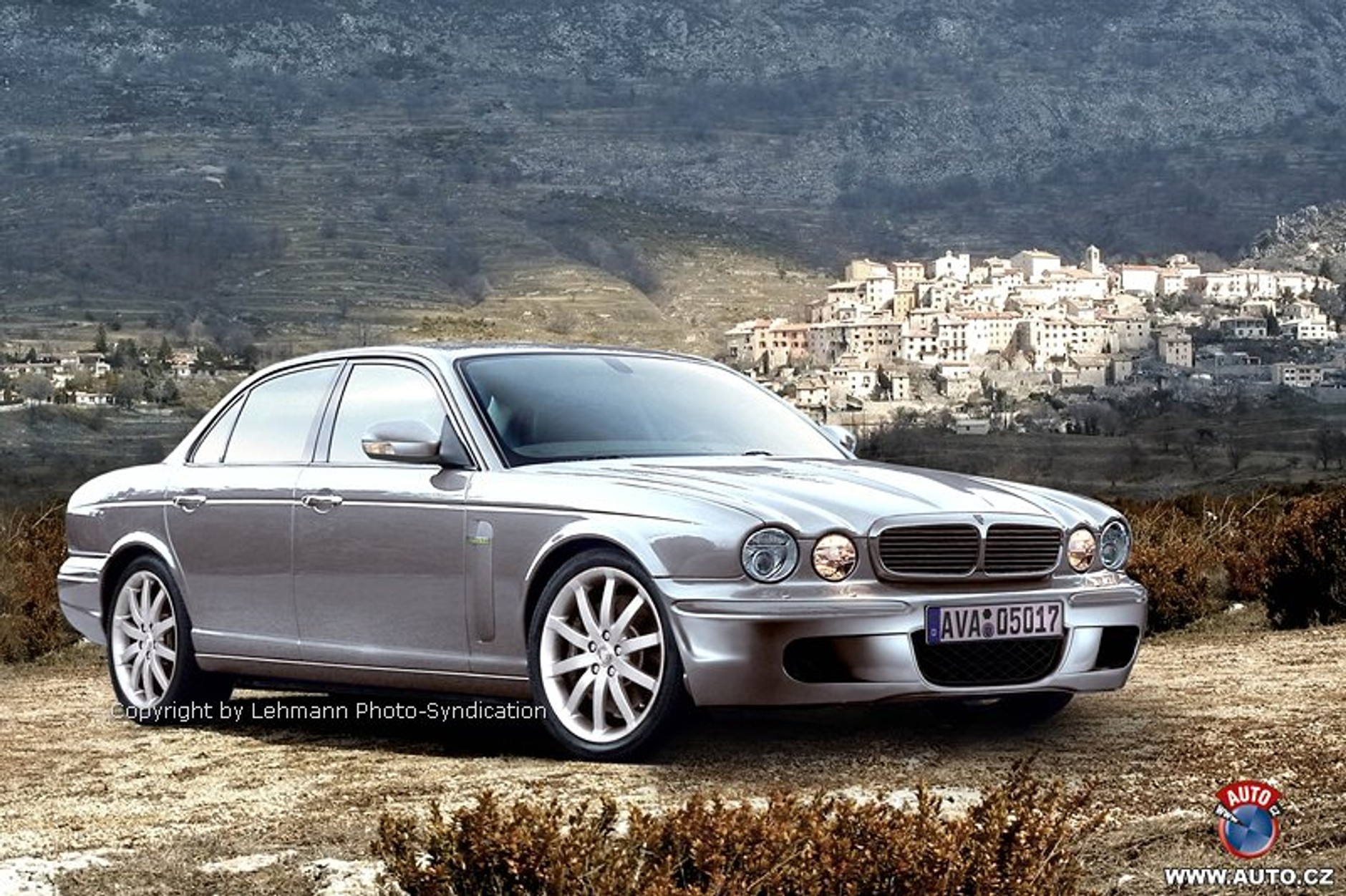 Zdjęcia szpiegowskie: odmłodzony Jaguar XJ w Genewie