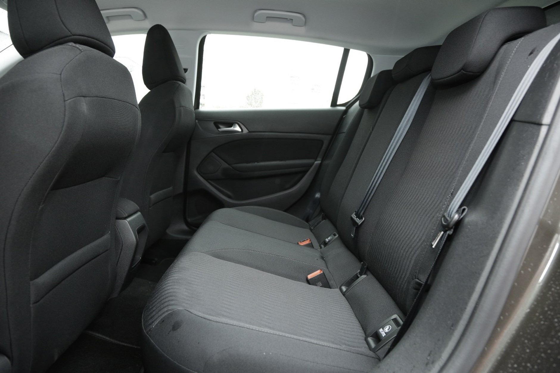 Porównanie - Citroen C4 kontra Peugeot 308 - osiągi, spalanie, dane techniczne