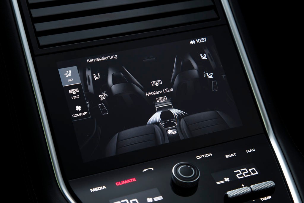 Porsche Panamera Turbo - władca lewego pasa i toru