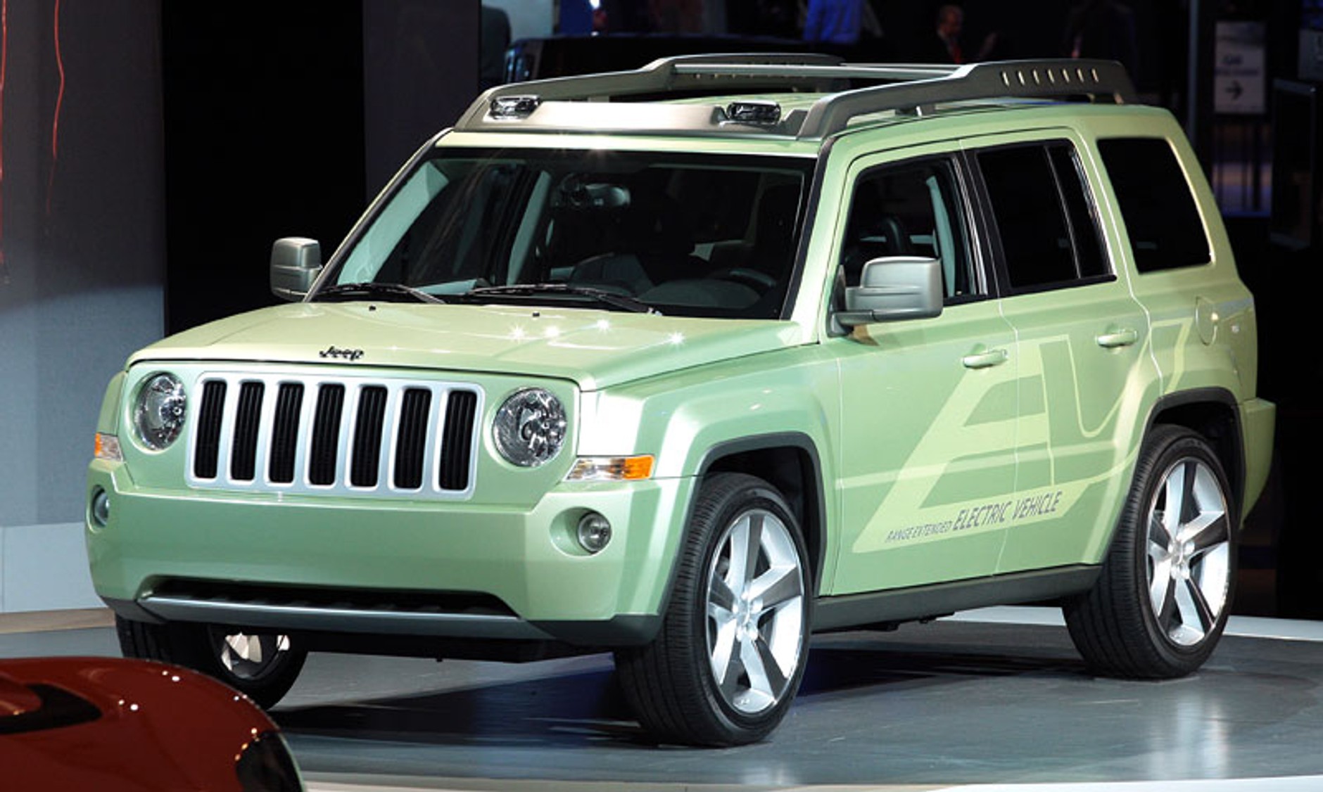 Detroit  2009: orginalny Jeep Patriot EV