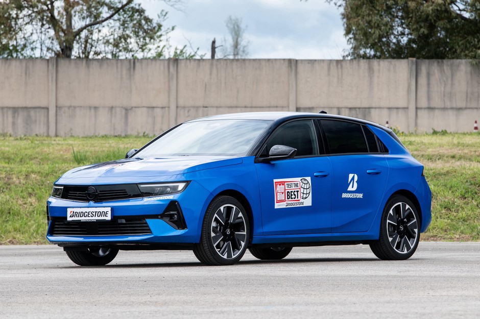 Opel Astra Electric