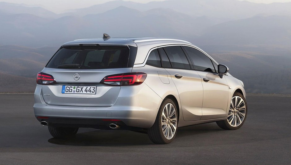 Opel Astra Sports Tourer już w produkcji