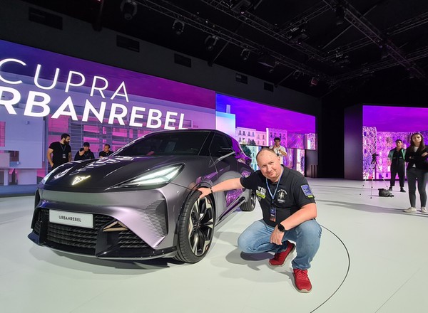 Cupra prezentuje trzy nowe modele - Tavascan, Terramar i UrbanRebel. Widzieliśmy je z bliska