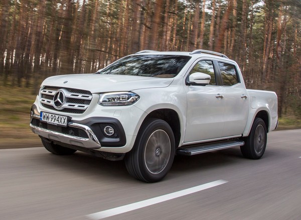 Mercedes X 250 d 4Matic - Nissan posmarowany Mercedesem