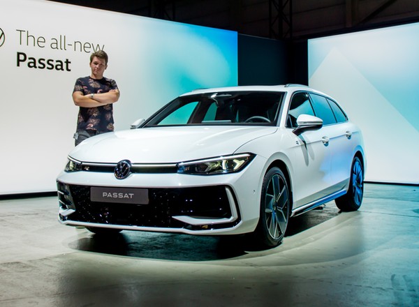 Nowy Volkswagen Passat B9 ma argumenty, by walczyć z SUV-ami