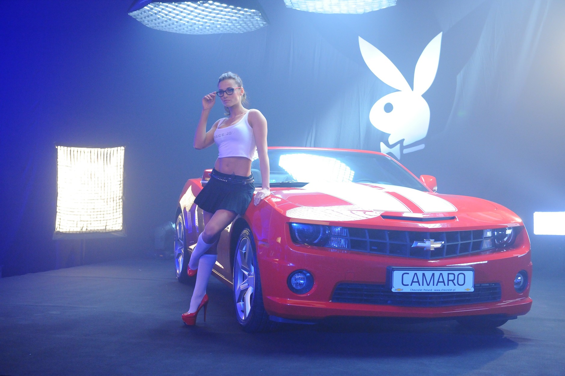Chevrolet Camaro i piękne modelki