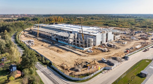 Koreański gigant buduje w Brzegu fabrykę za 180 mln zł. Start produkcji już w 2025 r.