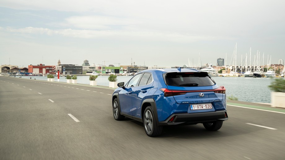 Lexus UX