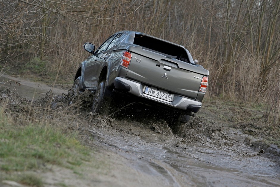 Mitsubishi L200 2.4:181 KM A:T