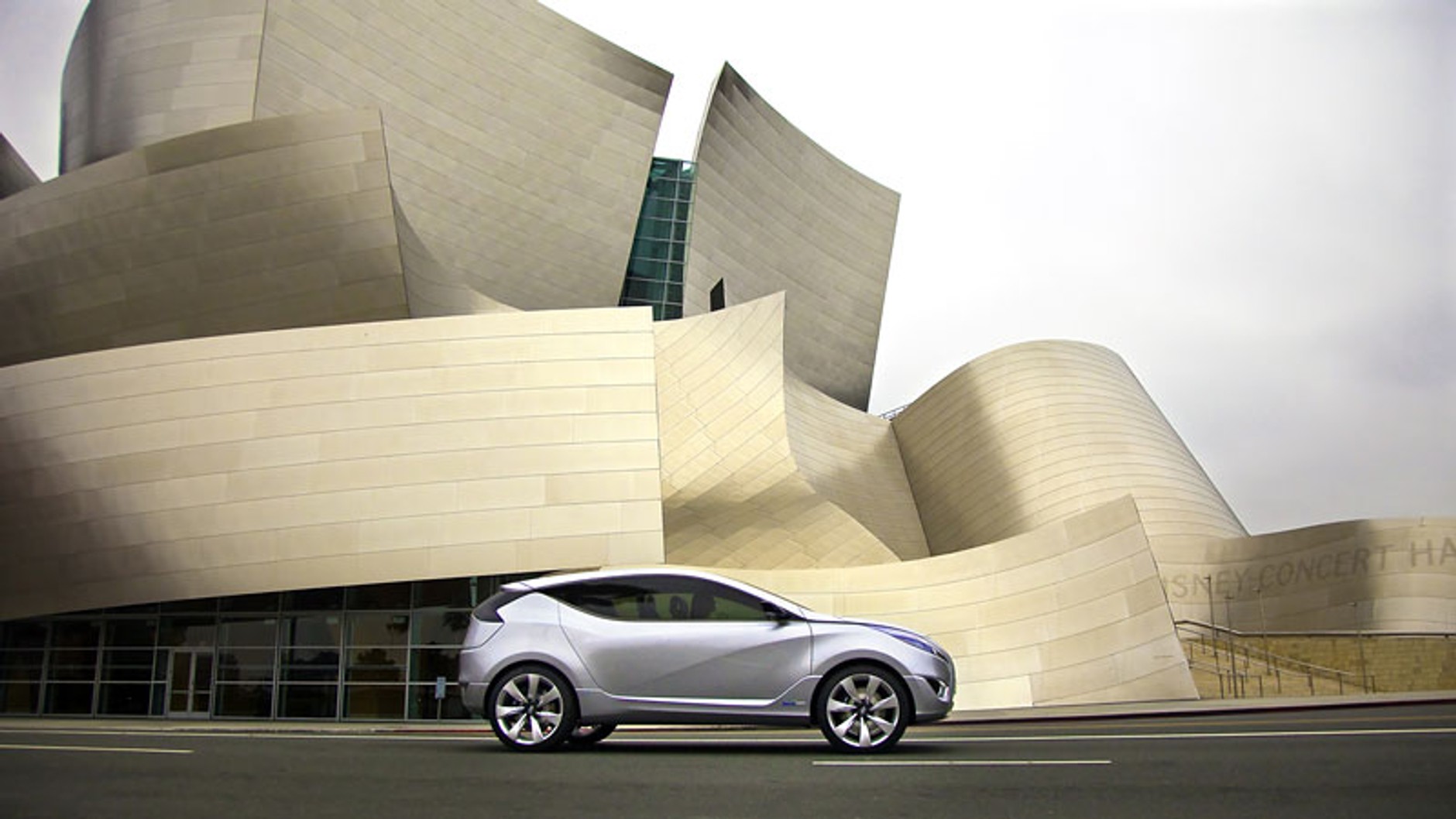 Hyundai Nuvis: nadchodzi nowy crossover (fotogaleria)