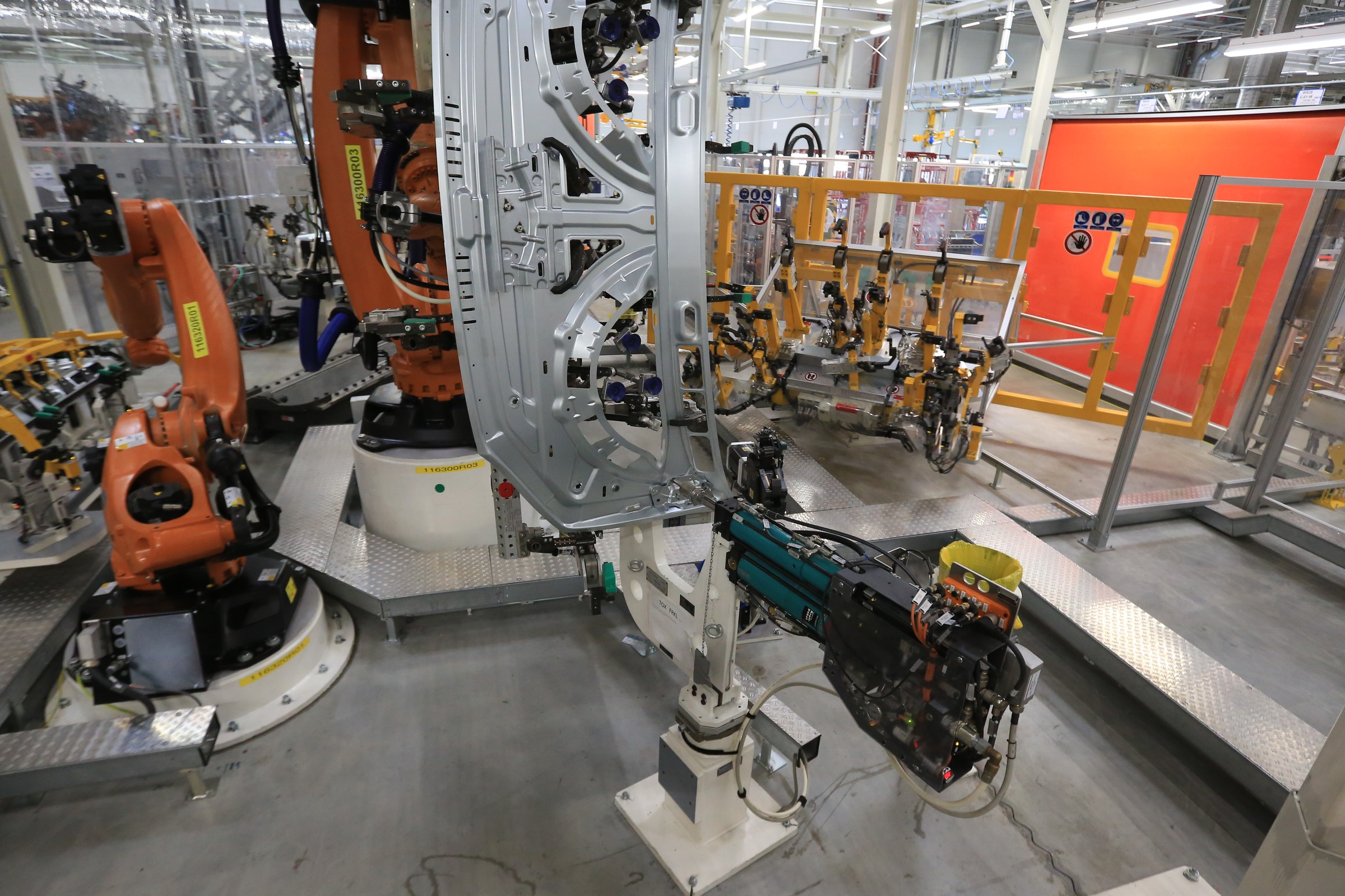 Dla tego modelu Volkswagen rozbuduje fabrykę w... Polsce. Wszystko będzie gotowe już w 2027 r.