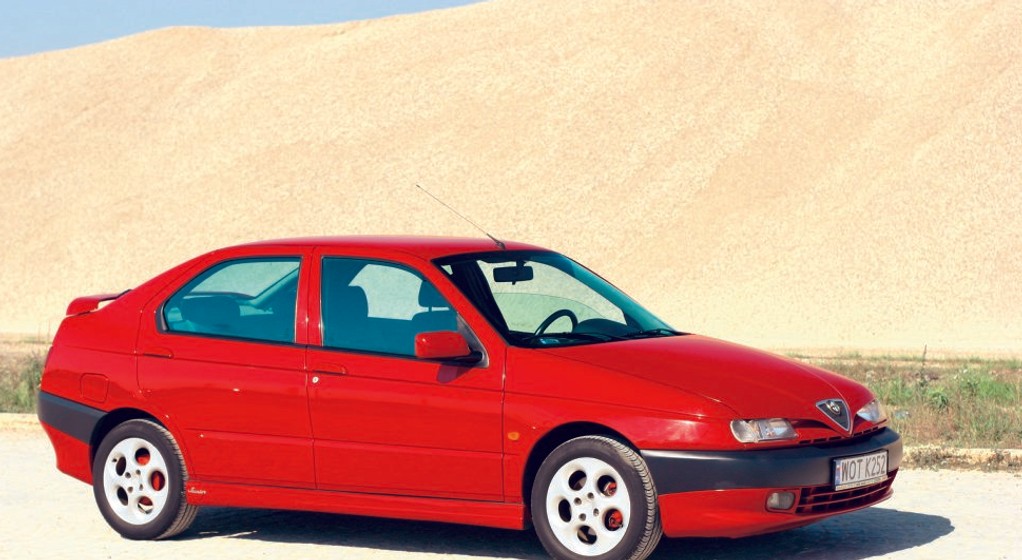 Alfa Romeo 146
