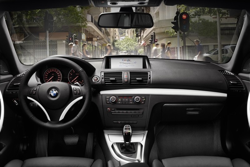 BMW serii 1 tak odmieniona, że aż taka sama
