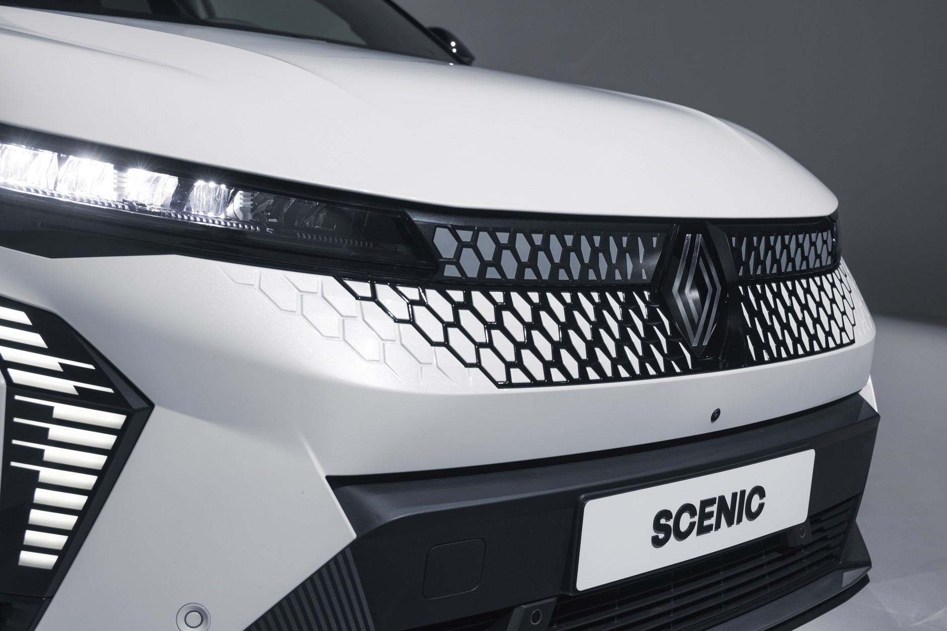 Renault Scenic E-Tech electric - Iconic