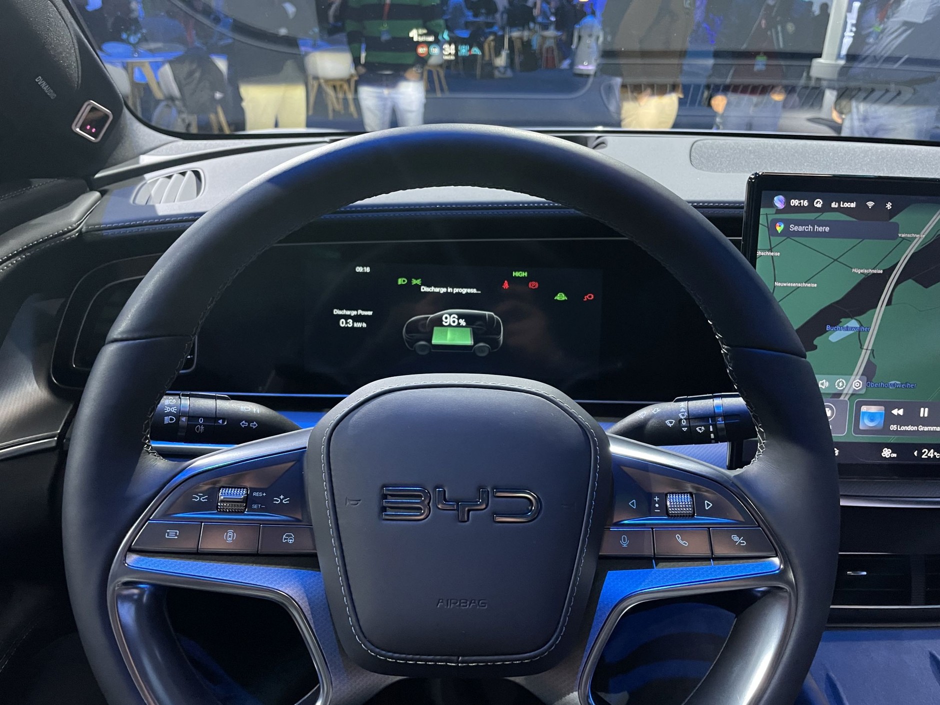 BYD Sealion 7