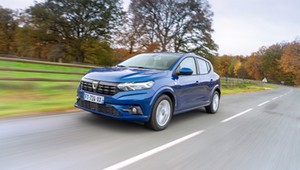 Dacia Sandero lepsza od Volkswagena Golfa. Które auta sprzedają się w Europie najlepiej?