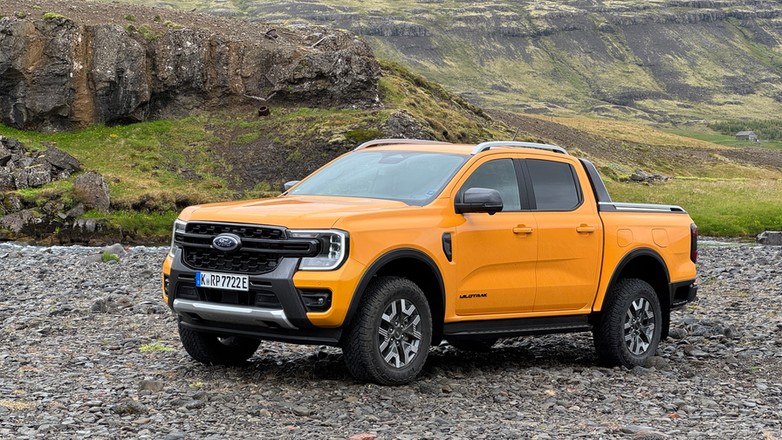 Ford Ranger PHEV 2025