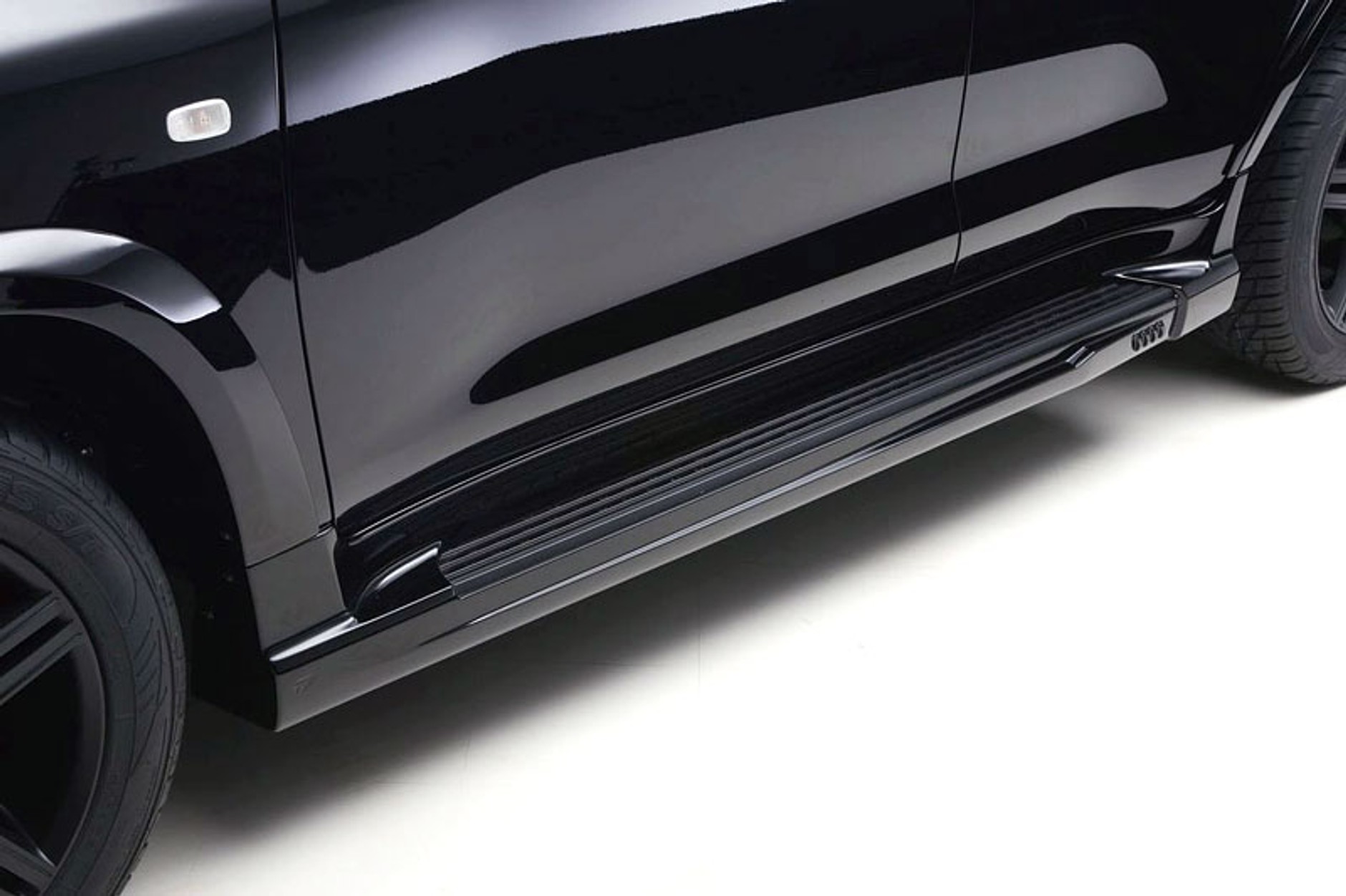 Toyota Land Cruiser made in Wald: nowe zdjęcia