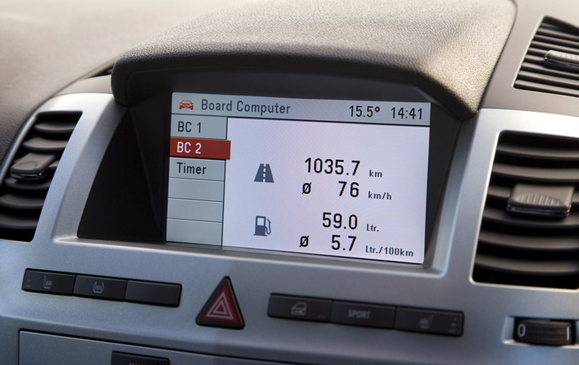 Opel: nowa Zafira w natarciu od lutego (dane techniczne plus ceny w Polsce)