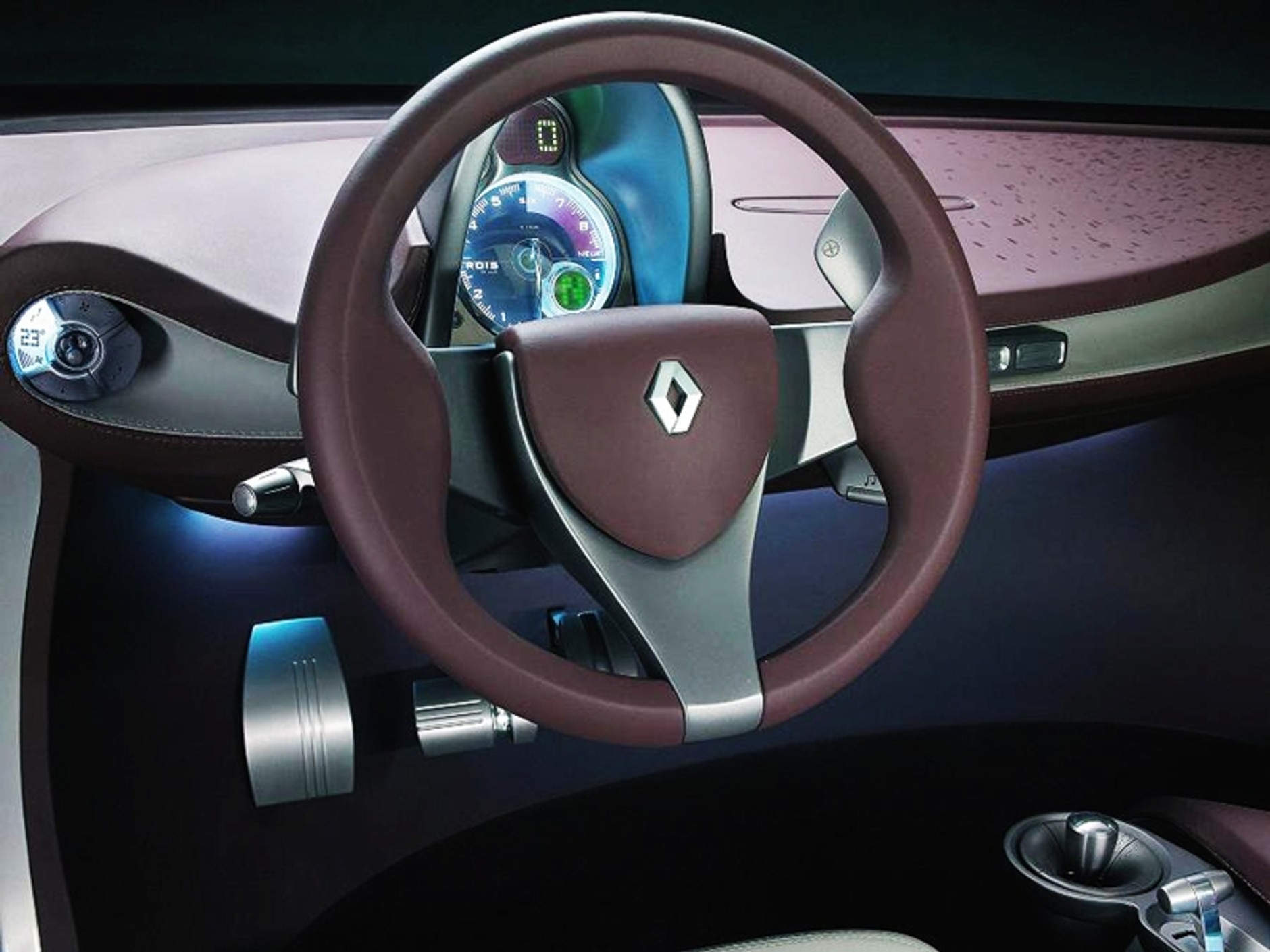 Renault Fluence vs Fluence